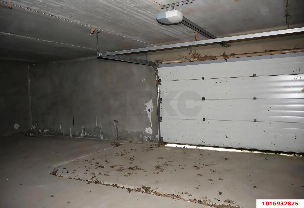 Фото №22: Дом 958 м² + 7.22 сот. - Краснодар, Центральный внутригородской округ, мкр. Дубинка, ул. имени Пугачёва, 53