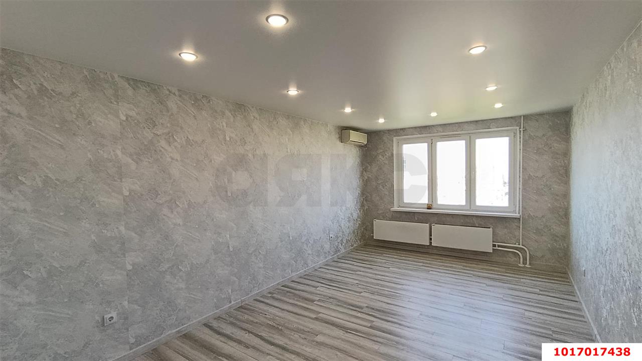 Фото №2: 1-комнатная квартира 43 м² - Краснодар, Прикубанский внутригородской округ, мкр. Восточно-Кругликовский, ул. им. Героя Яцкова И.В., 16