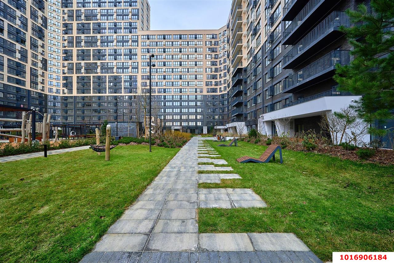 Фото №15: 2-комнатная квартира <span class="whitespace-nowrap">70 м²</span>, <span class="whitespace-nowrap">6/18 эт.</span> - Краснодар, Центральный внутригородской округ, мкр. Черёмушки, ул. Обрывная, 132/1к7