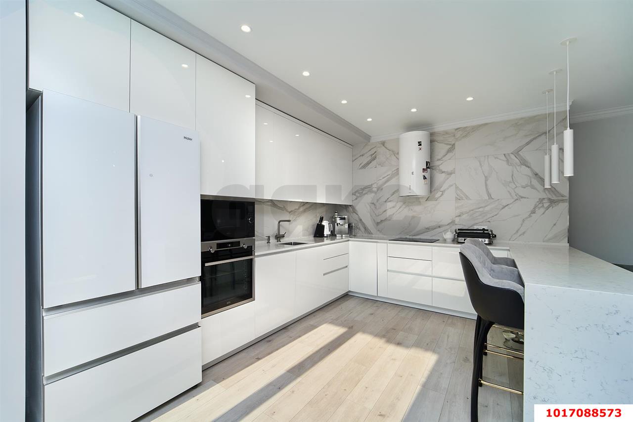 Фото №4: 4-комнатная квартира 137 м² - Краснодар, Западный внутригородской округ, Фестивальный, мкр. ЖК Тургенев, ул. Дальняя, 8к1