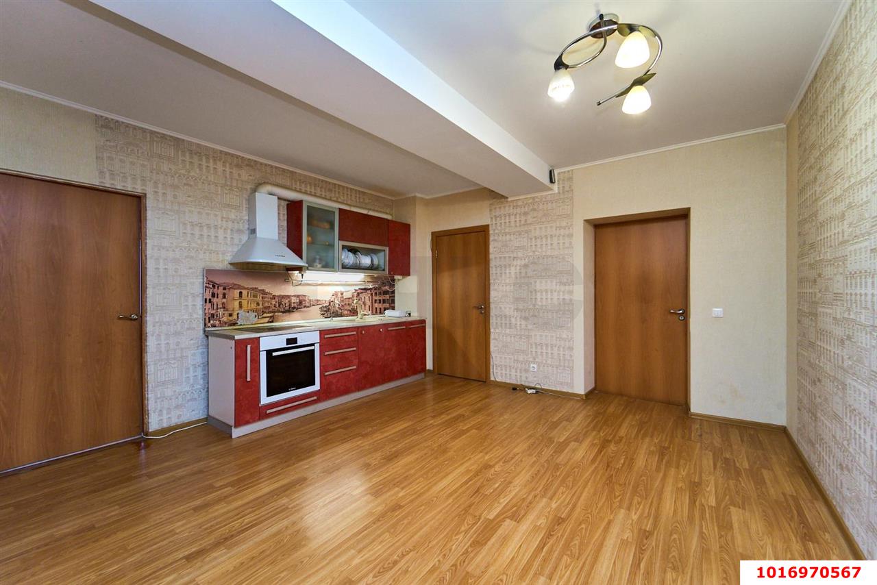 Фото №7: 3-комнатная квартира 136 м² - Краснодар, мкр. Западный внутригородской округ, ул. Офицерская, 36
