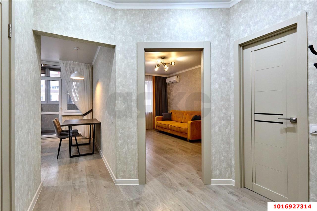 Фото №4: 1-комнатная квартира 41 м² - Краснодар, Прикубанский внутригородской округ, ЖК Губернский, мкр. 2-й квартал, ул. имени Героя Георгия Бочарникова, 3