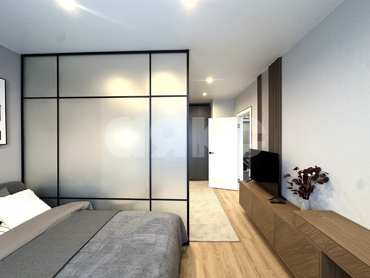 Фото №5: 1-комнатная квартира <span class="whitespace-nowrap">43 м²</span>, <span class="whitespace-nowrap">19/22 эт.</span> - Москва, Котловка, мкр. 67-й квартал, ул. Нагорная, 5А