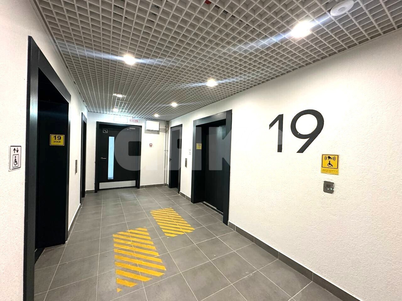 Фото №32: 1-комнатная квартира <span class="whitespace-nowrap">43 м²</span>, <span class="whitespace-nowrap">19/22 эт.</span> - Москва, Котловка, мкр. 67-й квартал, ул. Нагорная, 5А