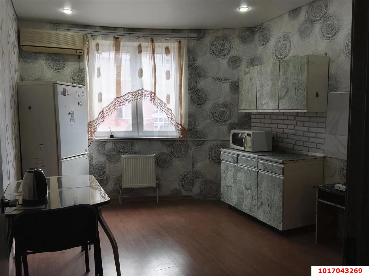 Фото №1: 1-комнатная квартира 38 м² - Краснодар, Прикубанский внутригородской округ, ЖК На Красных Партизан, мкр. Славянский, ул. Заполярная, 35к7