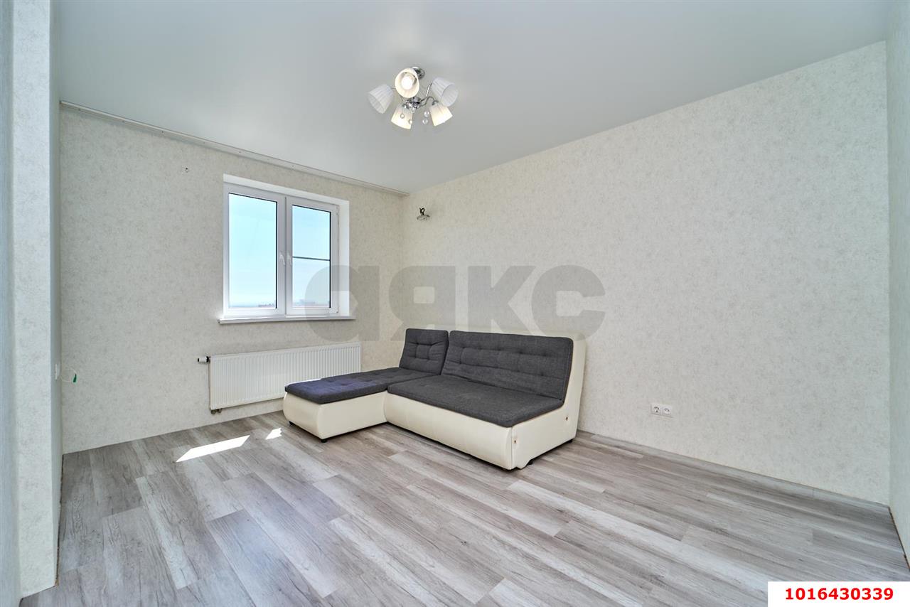 Фото №2: 2-комнатная квартира 55 м² - Краснодар, Карасунский внутригородской округ, Гидростроителей, мкр. жилой комплекс Квартет, ул. имени Снесарева, 10