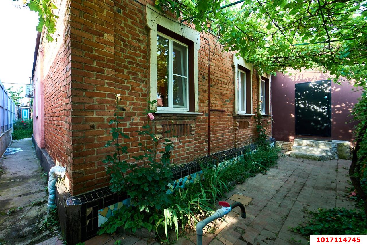 Фото №5: Дом <span class="whitespace-nowrap">47 м²</span> <span class="whitespace-nowrap">+ 2.3 сот.</span>, <span class="whitespace-nowrap">1 эт.</span> - Краснодар, Прикубанский внутригородской округ, мкр. 9-й километр, пр-д 2-й  Сафонова