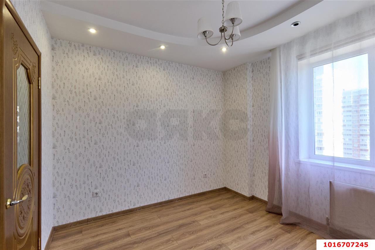 Фото №8: 2-комнатная квартира <span class="whitespace-nowrap">55 м²</span>, <span class="whitespace-nowrap">10/11 эт.</span> - Краснодар, Прикубанский внутригородской округ, Музыкальный, мкр. ЖК Инсити, ул. Российская, 267/3к2