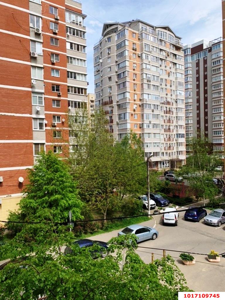 Фото №1: 2-комнатная квартира 84 м² - Краснодар, Западный внутригородской округ, мкр. Центральный, ул. Постовая, 23