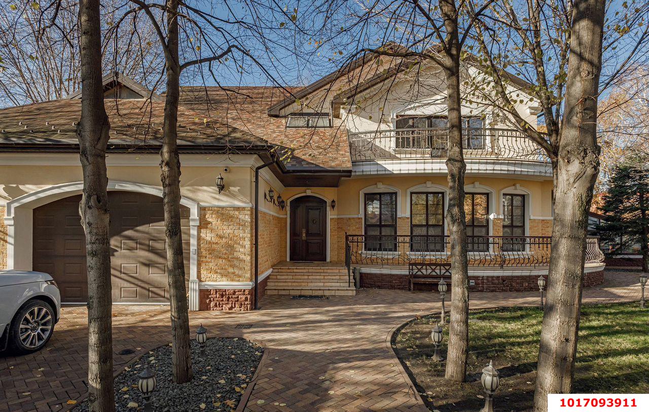 Фото №1: Дом 640 м² + 24 сот. - Краснодар, Прикубанский внутригородской округ, мкр. Музыкальный, ул. им. Кармалина Н.Н., 13
