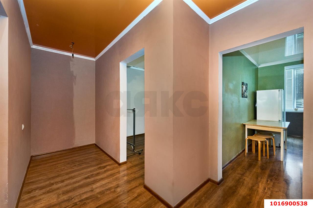 Фото №12: 1-комнатная квартира <span class="whitespace-nowrap">41 м²</span>, <span class="whitespace-nowrap">5/6 эт.</span> - Российский, мкр. Прикубанский внутригородской округ, ул. Очаковская, 3