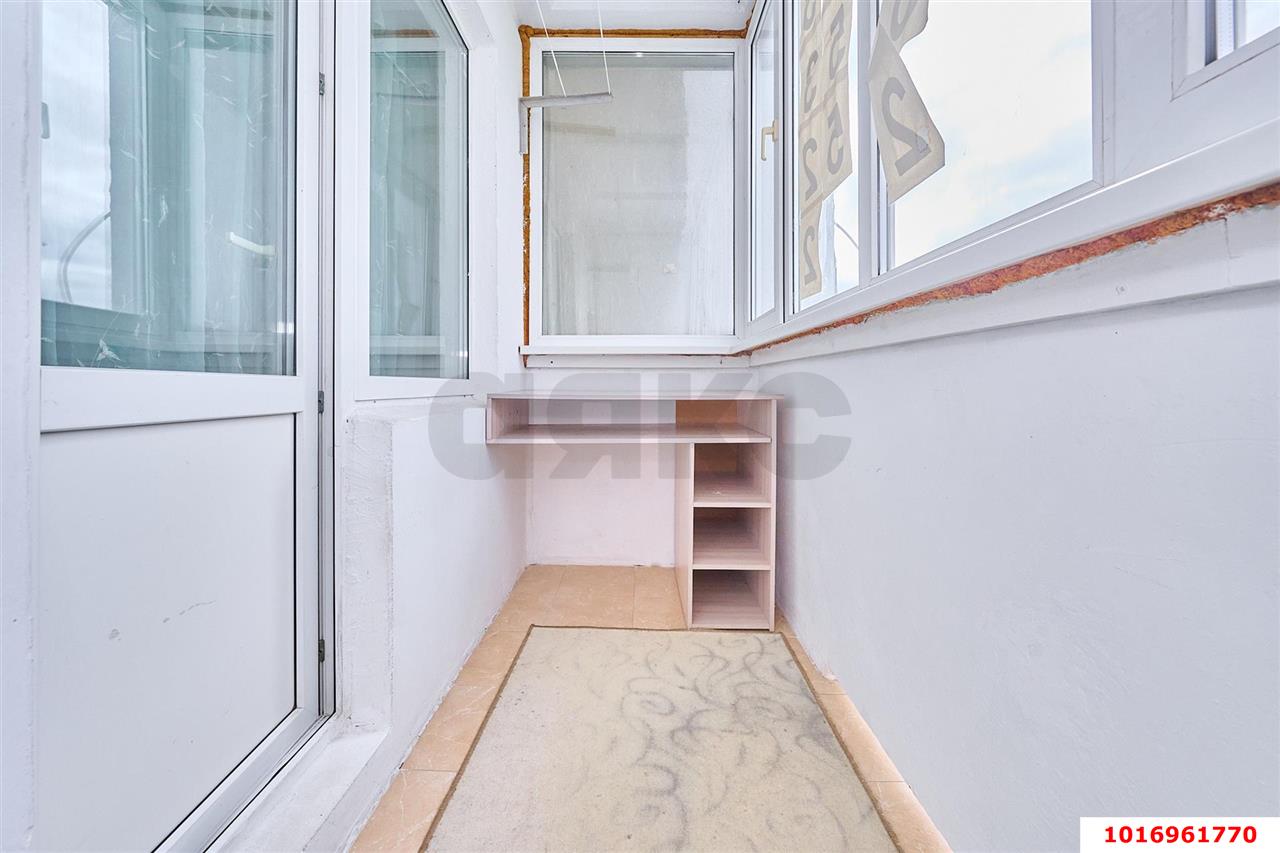 Фото №10: 2-комнатная квартира 73 м² - Краснодар, Западный внутригородской округ, мкр. Юбилейный, пр-кт Чекистов, 24/1