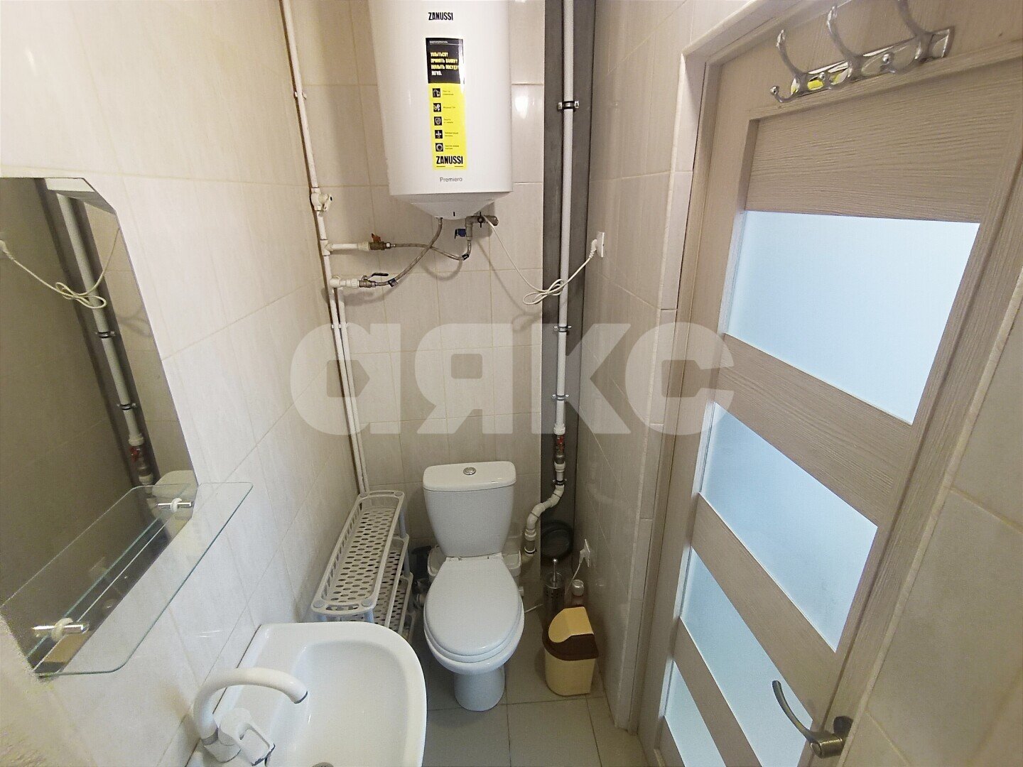 Фото №10: Студия <span class="whitespace-nowrap">19 м²</span>, <span class="whitespace-nowrap">-1/6 эт.</span> - Геленджик, мкр. жилой комплекс Лазурный, ул. Туристическая, 3к2