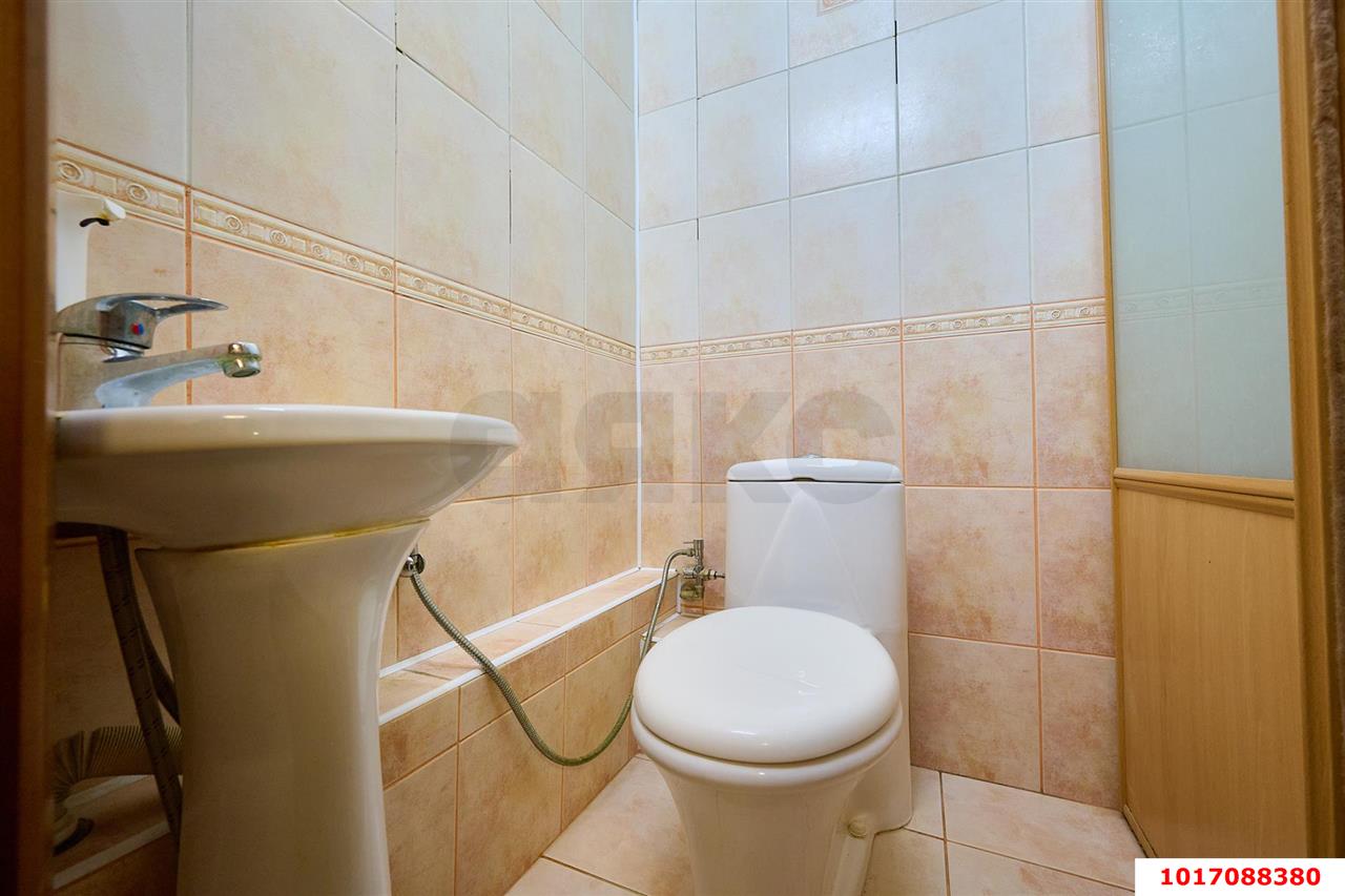 Фото №9: 3-комнатная квартира <span class="whitespace-nowrap">86 м²</span>, <span class="whitespace-nowrap">4/12 эт.</span> - Краснодар, Западный внутригородской округ, мкр. Горгаз, ул. Южная, 25