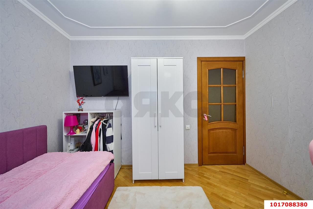 Фото №4: 3-комнатная квартира <span class="whitespace-nowrap">86 м²</span>, <span class="whitespace-nowrap">4/12 эт.</span> - Краснодар, Западный внутригородской округ, мкр. Горгаз, ул. Южная, 25