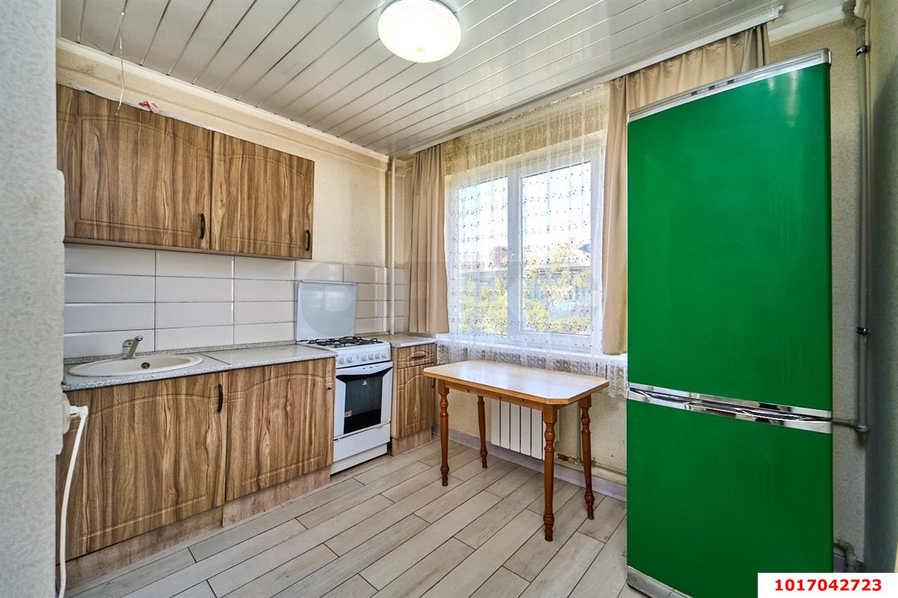 Фото №1: 3-комнатная квартира 60 м² - Краснодар, Карасунский внутригородской округ, мкр. Гидростроителей, ул. Трудовой Славы, 34