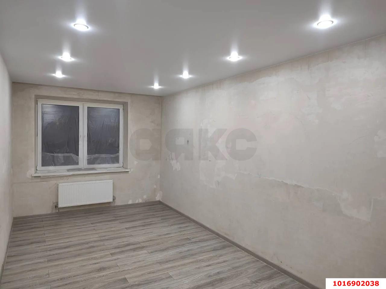 Фото №1: 1-комнатная квартира 43 м² - Краснодар, Прикубанский внутригородской округ, Калинино, мкр. имени Петра Метальникова, ул. Евгении Жигуленко, 30к2