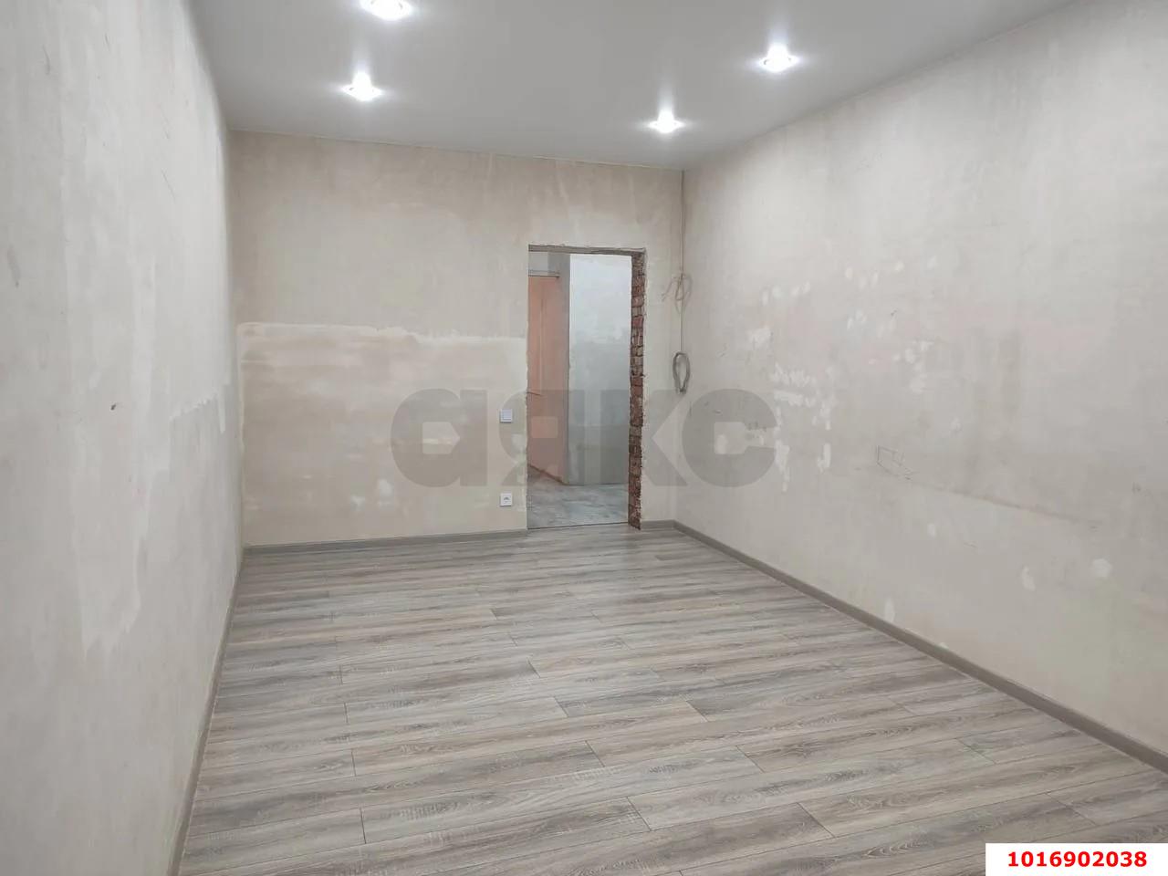 Фото №2: 1-комнатная квартира 43 м² - Краснодар, Прикубанский внутригородской округ, Калинино, мкр. имени Петра Метальникова, ул. Евгении Жигуленко, 30к2