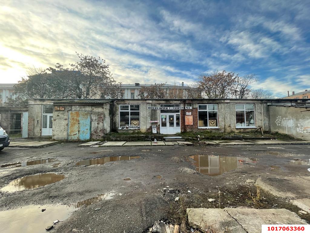 Фото №3: Торговое помещение 381 м² - Краснодар, Западный внутригородской округ, мкр. Центральный, ул. Октябрьская, 177/2