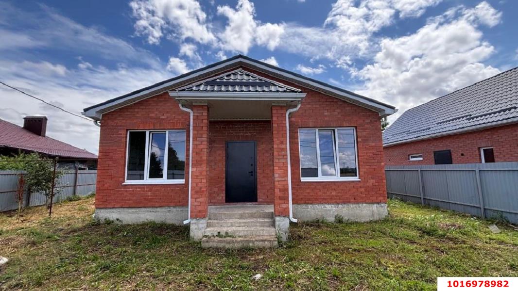 Фото №1: Дом 98 м² + 6 сот. - Копанской, мкр. Прикубанский внутригородской округ, ул. имени Кокоры, 5