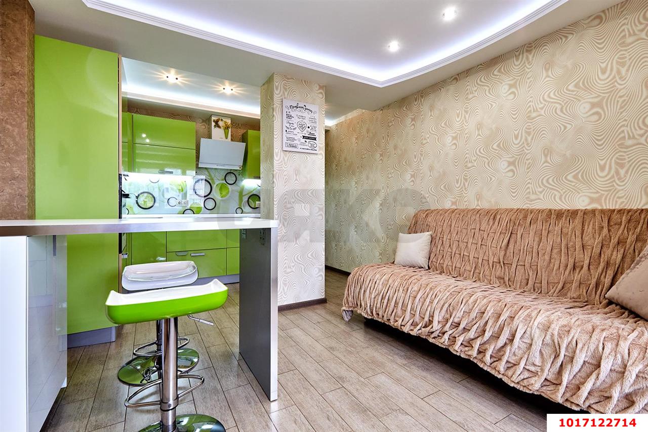 Фото №1: 2-комнатная квартира 64 м² - Краснодар, Прикубанский внутригородской округ, мкр. Славянский, ул. Красных Партизан, 107