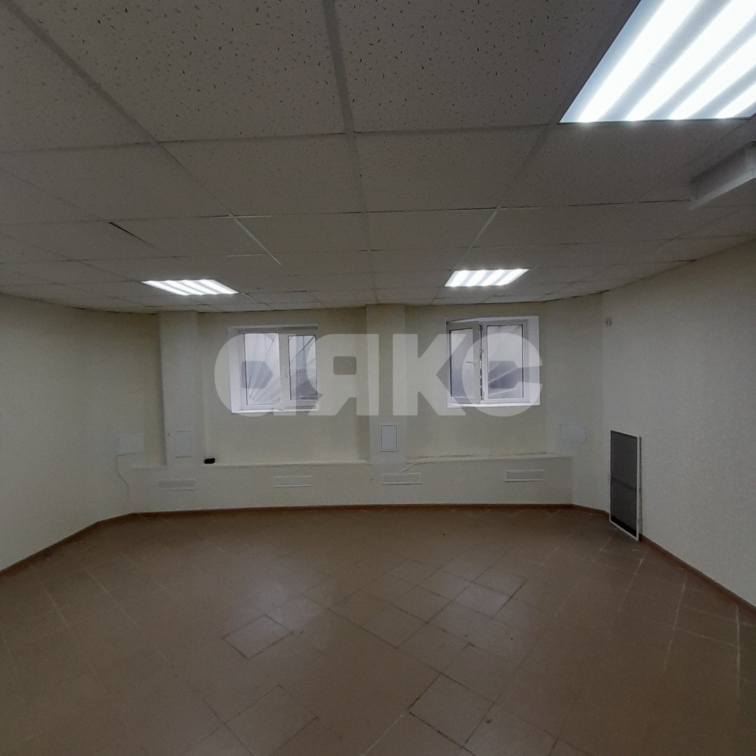Фото №15: Коммерция <span class="whitespace-nowrap">31 м²</span>, <span class="whitespace-nowrap">-1/5 эт.</span> - Волгоград, р. Центральный, ул. 7-й Гвардейской, 21