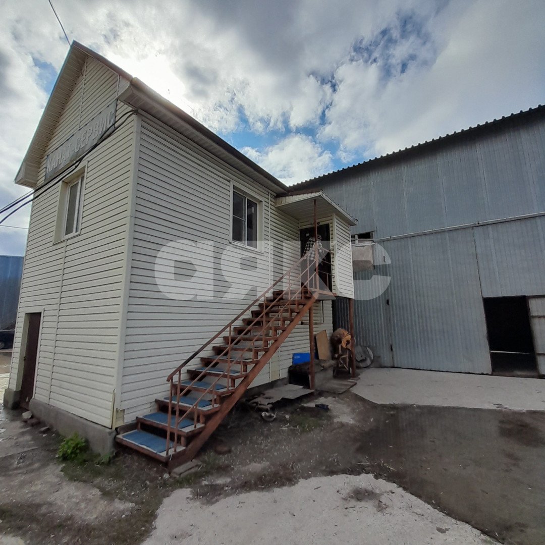 Фото №8: Коммерция 1047 м² - Волжский, ул. Горького, 45Б