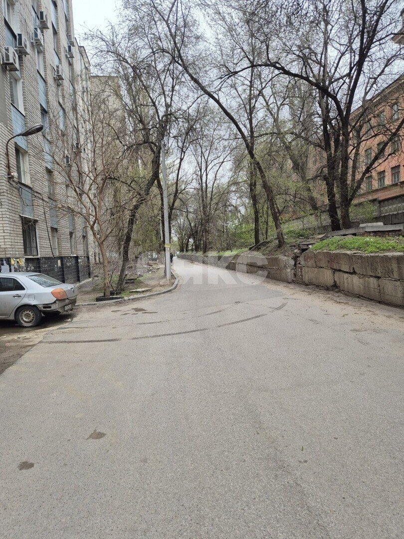 Фото №9: Коммерция <span class="whitespace-nowrap">120 м²</span>, <span class="whitespace-nowrap">1/9 эт.</span> - Волгоград, р. Тракторозаводский, ул. Жолудева, 20А