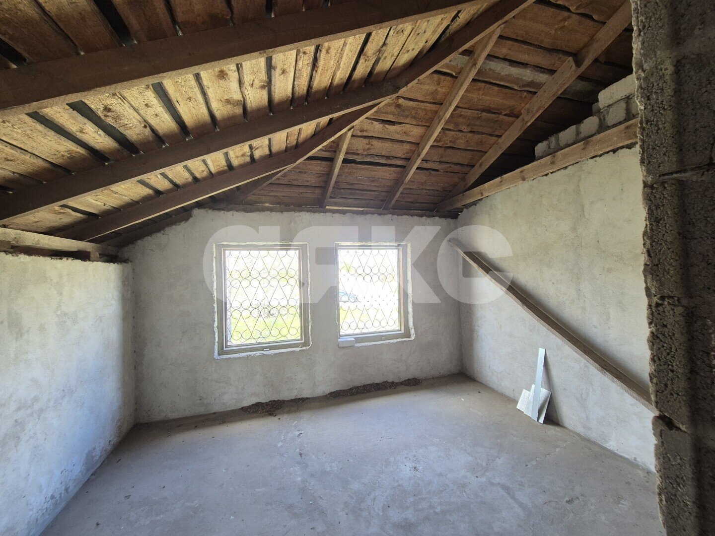 Фото №21: Дом <span class="whitespace-nowrap">295 м²</span> <span class="whitespace-nowrap">+ 6 сот.</span>, <span class="whitespace-nowrap">3 эт.</span> - Волгоград, Кировский, мкр. КП Ергенинский, ул. Мелитопольская