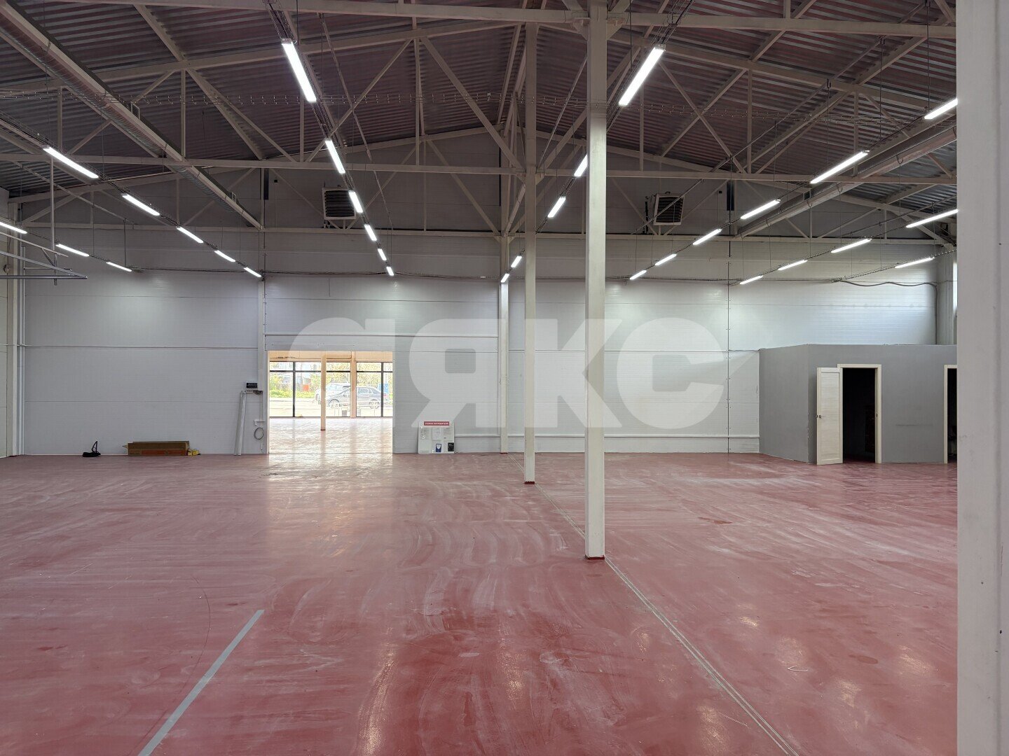 Фото №6: Коммерция 1400 м² - Ленинакан, пр-кт Торговый, 31