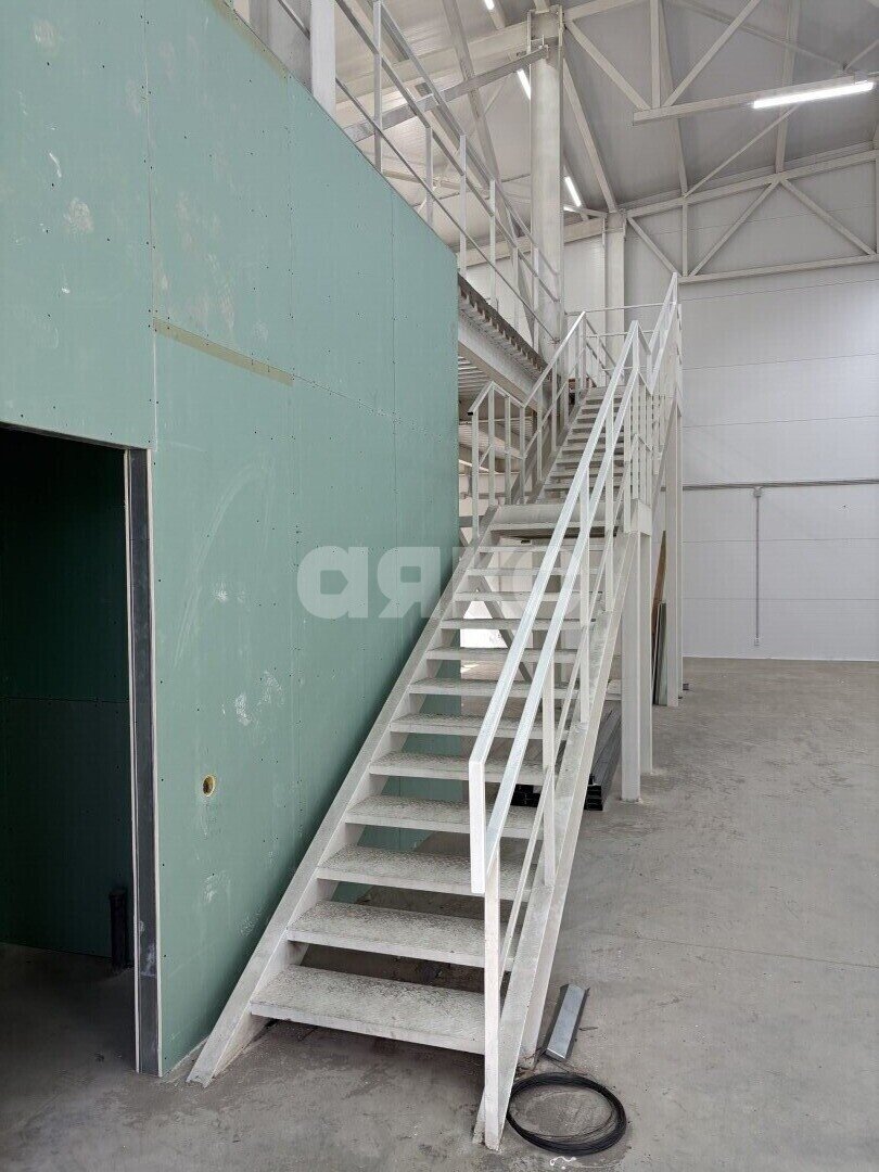 Фото №13: Коммерция 470 м² - Ленинаван, ул. Ленина, 2М