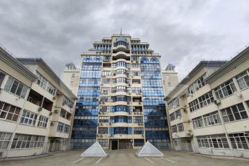 Фото №1: 2-комнатная квартира 65 м² - Горячий Ключ, мкр. Администрация, ул. Ленина, 195Г