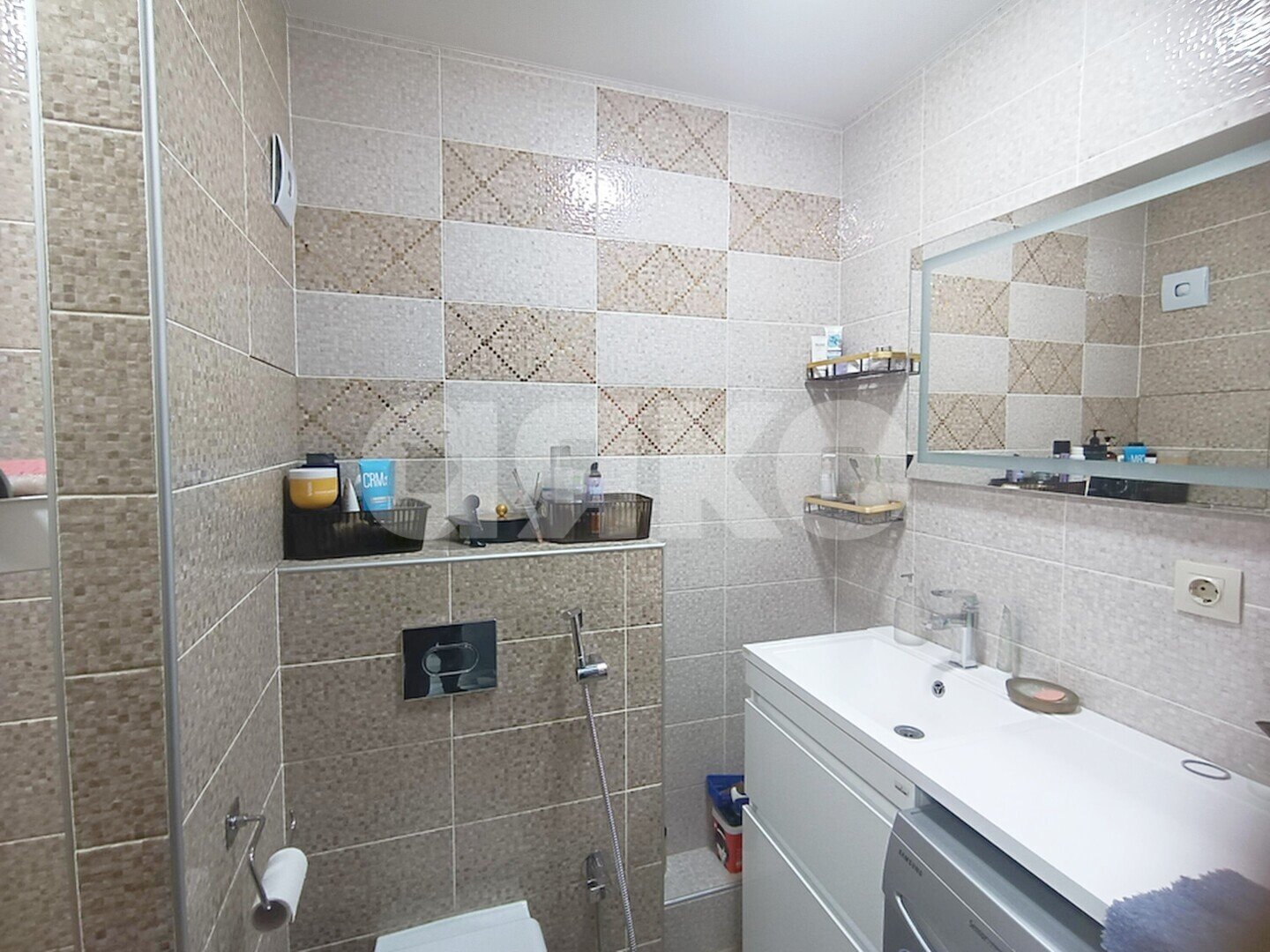 Фото №11: 3-комнатная квартира <span class="whitespace-nowrap">65 м²</span>, <span class="whitespace-nowrap">3/9 эт.</span> - Волгоград, Тракторозаводский, мкр. Горный, ул. Загорская, 8