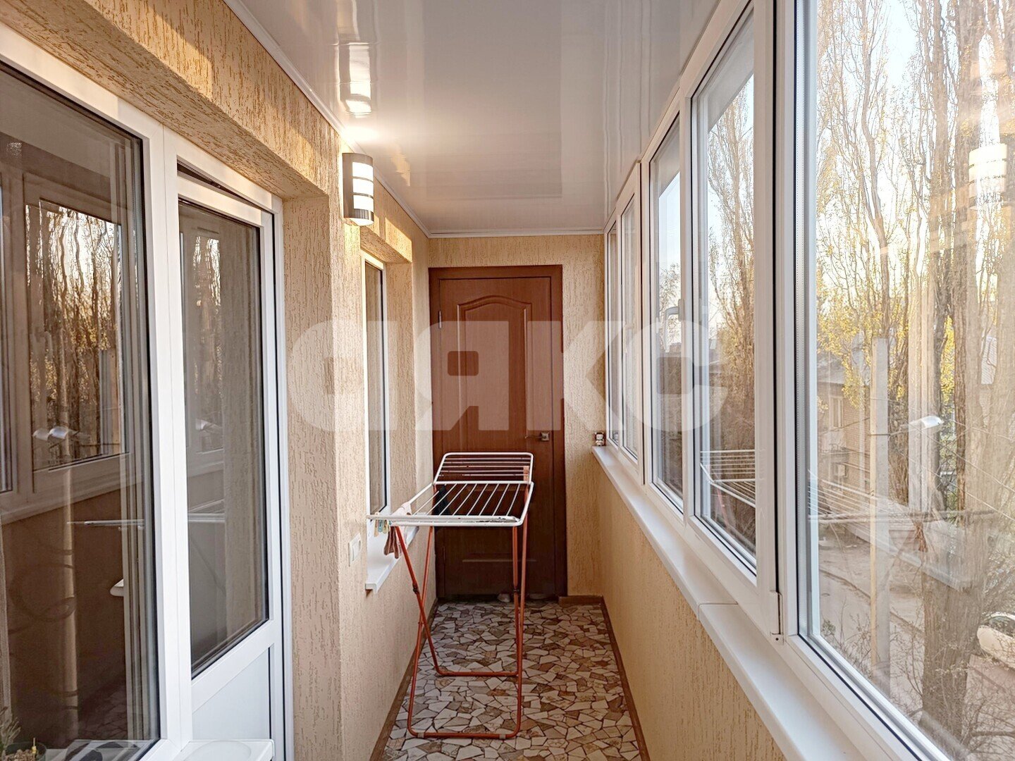 Фото №14: 3-комнатная квартира <span class="whitespace-nowrap">65 м²</span>, <span class="whitespace-nowrap">3/9 эт.</span> - Волгоград, Тракторозаводский, мкр. Горный, ул. Загорская, 8