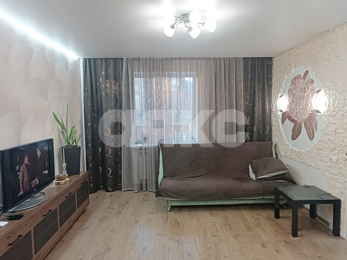 Фото №2: 3-комнатная квартира <span class="whitespace-nowrap">65 м²</span>, <span class="whitespace-nowrap">3/9 эт.</span> - Волгоград, Тракторозаводский, мкр. Горный, ул. Загорская, 8