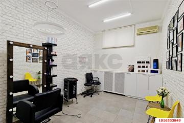 Фото №1: Торговое помещение 62 м² - Берёзовый, мкр. жилой комплекс Берёзовый Парк, ул. Декоративная, 1/5к2