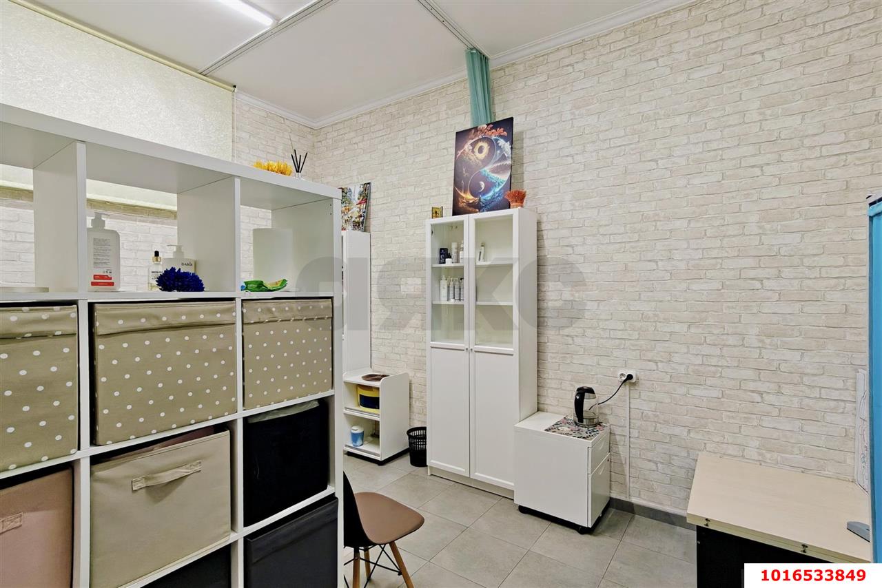Фото №10: Торговое помещение 62 м² - Берёзовый, Прикубанский внутригородской округ, Витаминкомбинат, мкр. жилой комплекс Берёзовый Парк, ул. Декоративная, 1/5к2