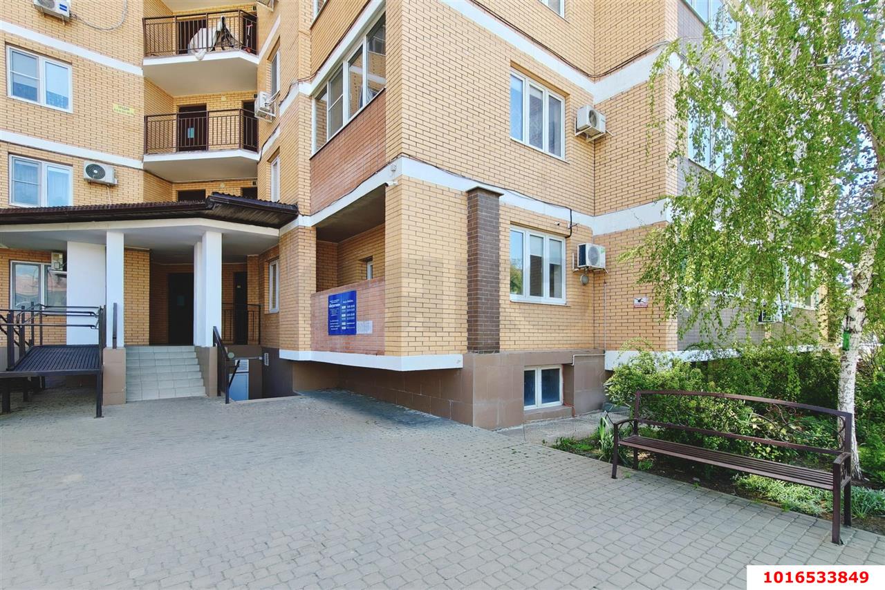 Фото №16: Торговое помещение 62 м² - Берёзовый, Прикубанский внутригородской округ, Витаминкомбинат, мкр. жилой комплекс Берёзовый Парк, ул. Декоративная, 1/5к2
