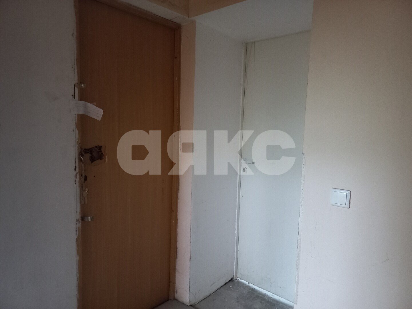 Фото №4: Коммерция <span class="whitespace-nowrap">610 м²</span>, <span class="whitespace-nowrap">1/5 эт.</span> - Волгоград, р. Краснооктябрьский, пр-кт имени В.И. Ленина, 153