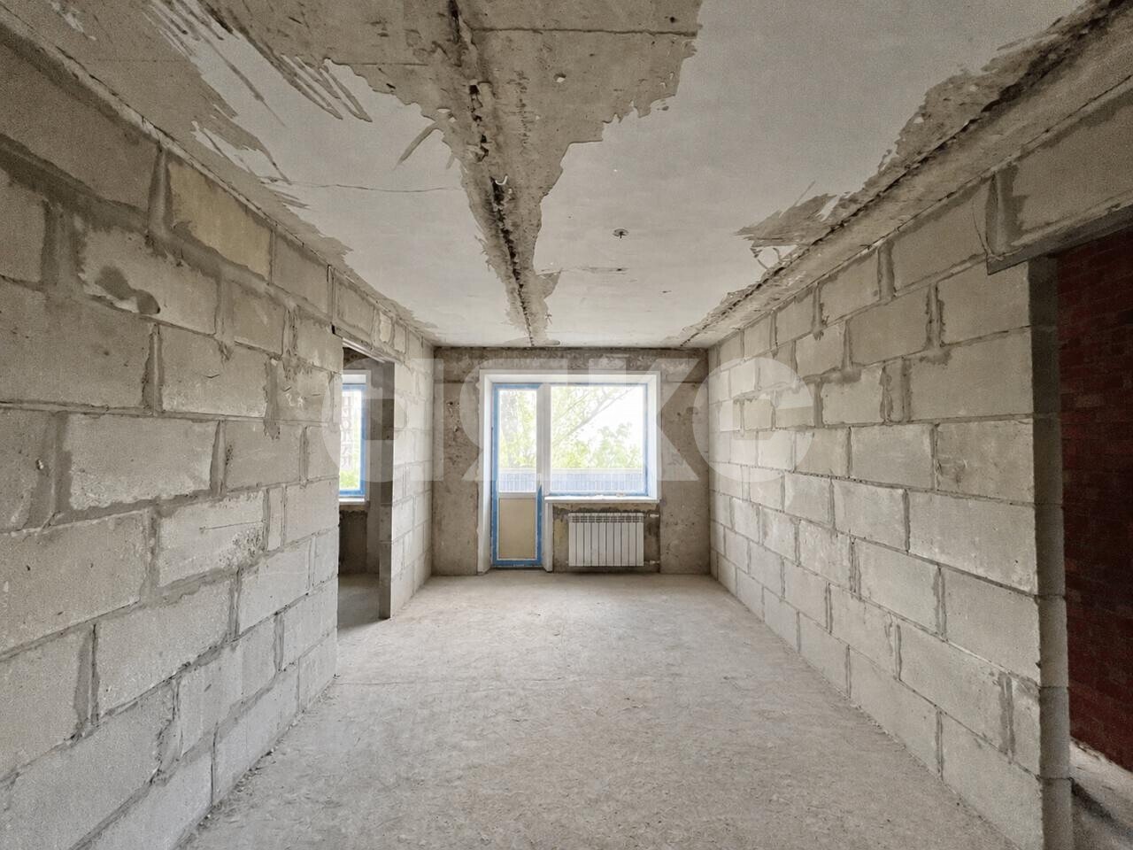 Фото №1: 2-комнатная квартира 42 м² - Мариуполь, р. Приморский, пр-кт Нахимова, 160