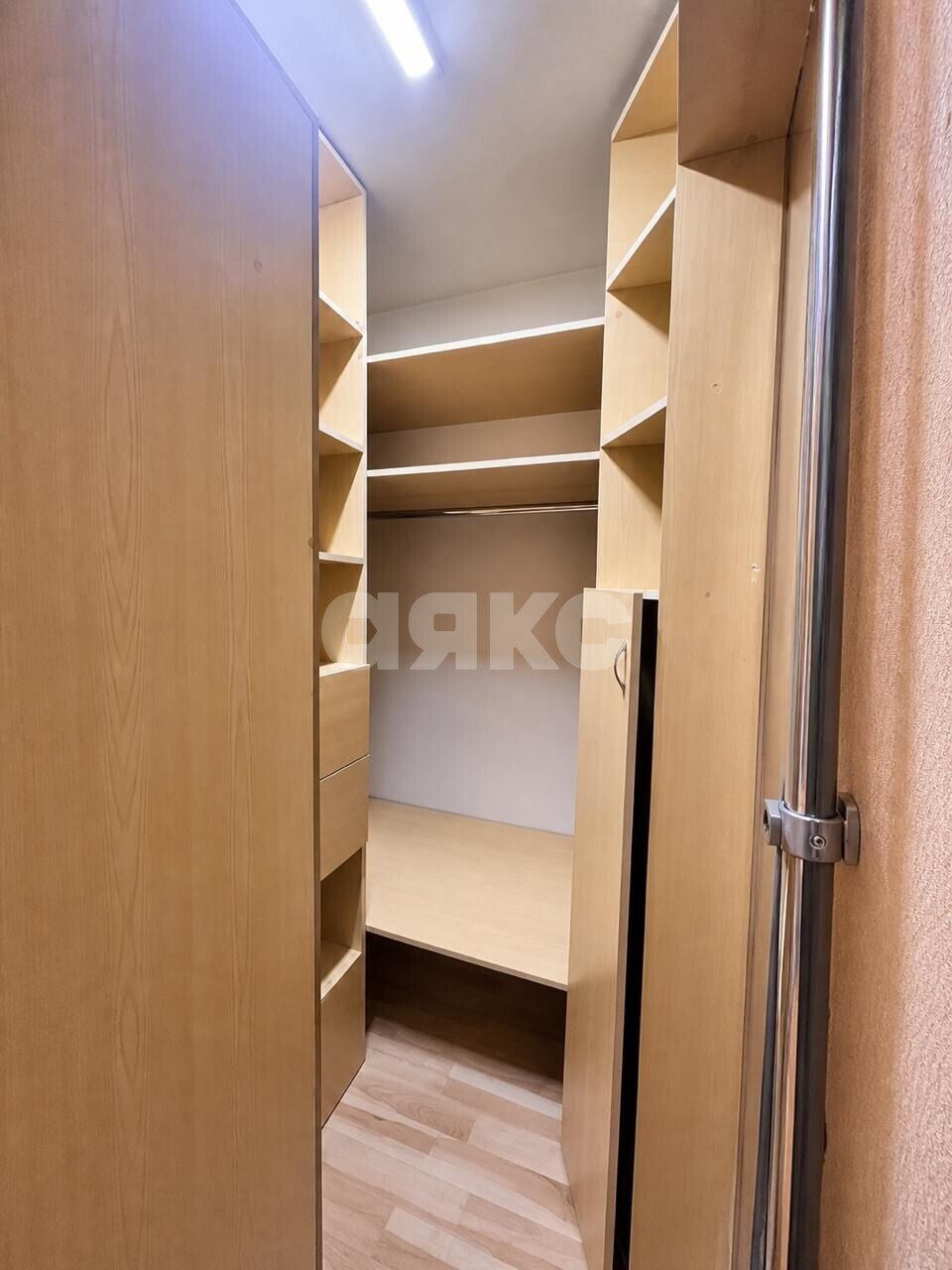 Фото №10: 3-комнатная квартира 64 м² - Мариуполь, р. Жовтневый, пр-кт Металлургов, 129А
