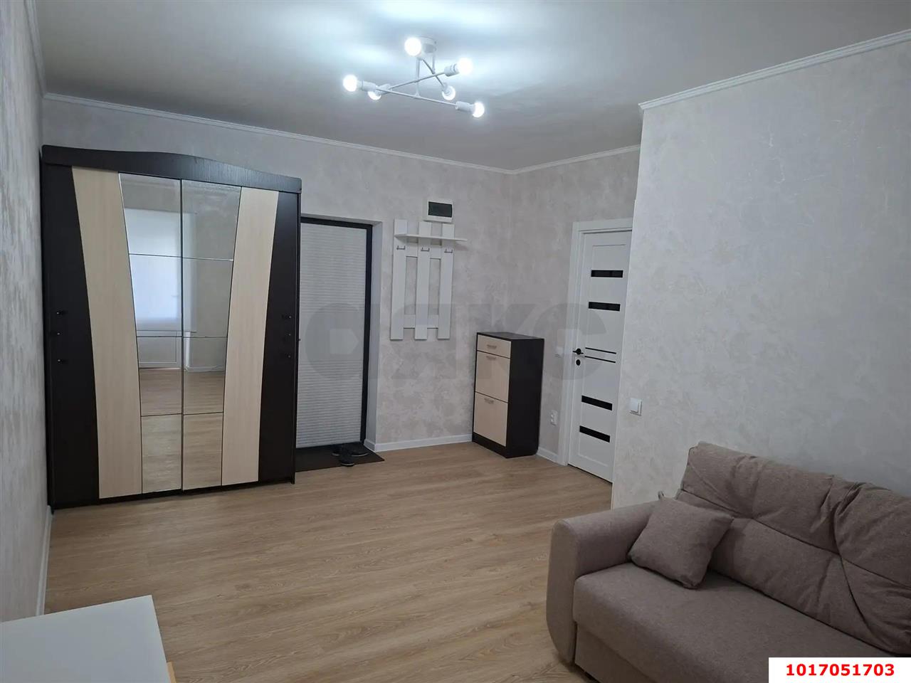 Фото №2: 1-комнатная квартира 30 м² - Краснодар, Карасунский внутригородской округ, мкр. Камвольно-суконный Комбинат, пр-д 1-й Заречный, 44