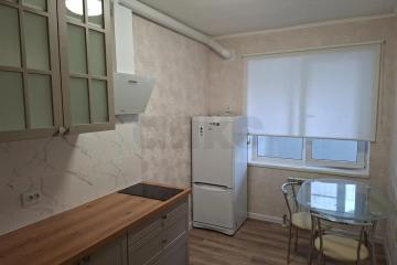 Фото №1: 1-комнатная квартира <span class="whitespace-nowrap">30 м²</span>, <span class="whitespace-nowrap">2/3 эт.</span> - Краснодар, мкр. Камвольно-суконный Комбинат, пр-д 1-й Заречный, 44