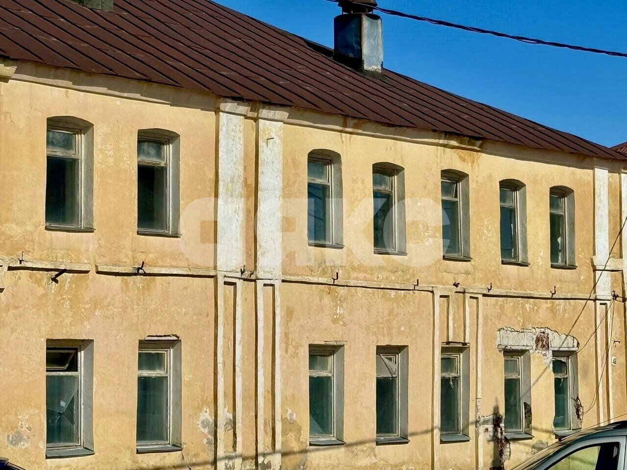 Фото №3: Коммерция 670 м² - Чаплыгин, мкр. Центр, ул. Советская, 46