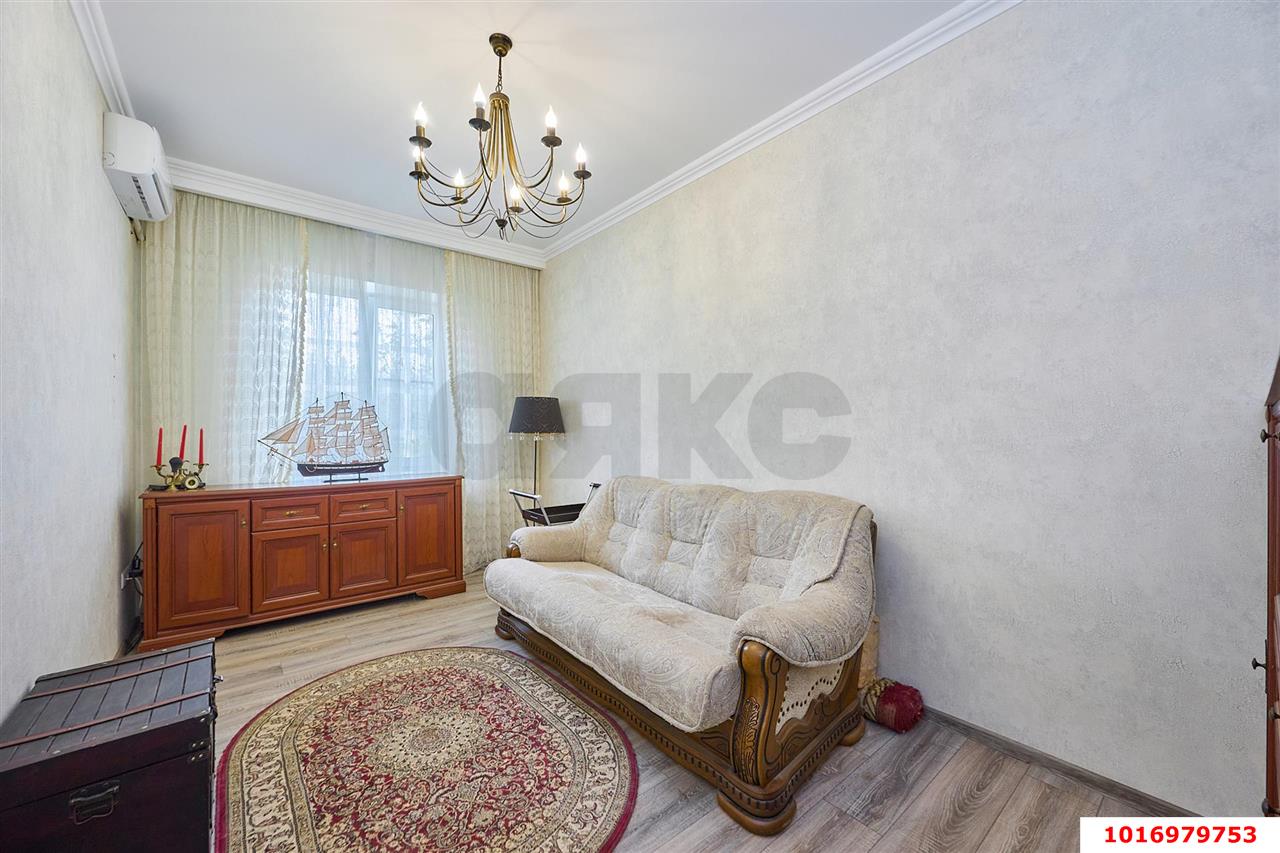 Фото №10: Дом 140 м² + 5.2 сот. - Краснодар, Прикубанский внутригородской округ, мкр. КП Золотой город, ул. Пригородная, 24/10