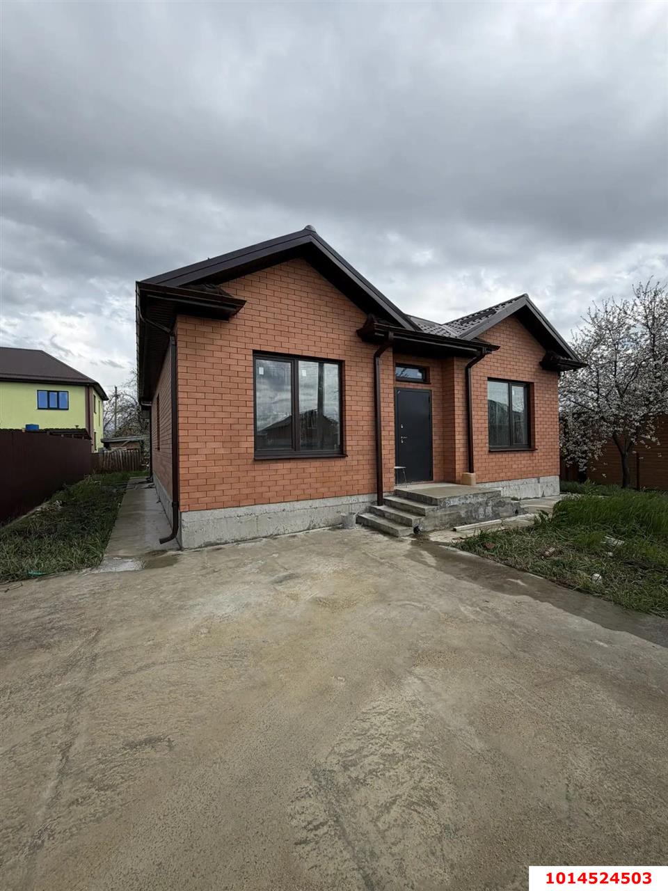Фото №1: Дом 128 м² + 3.8 сот. - Орбита, мкр. Прикубанский внутригородской округ, ул. Абрикосовая, 449