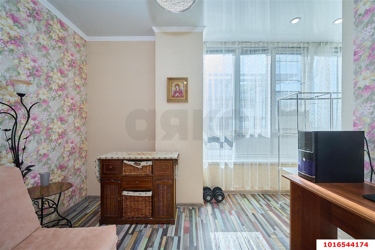 Фото №10: 1-комнатная квартира <span class="whitespace-nowrap">49 м²</span>, <span class="whitespace-nowrap">15/15 эт.</span> - Краснодар, Карасунский внутригородской округ, жилой комплекс Империал, ж/м Пашковский, ул. Леонида Лаврова, 8к5