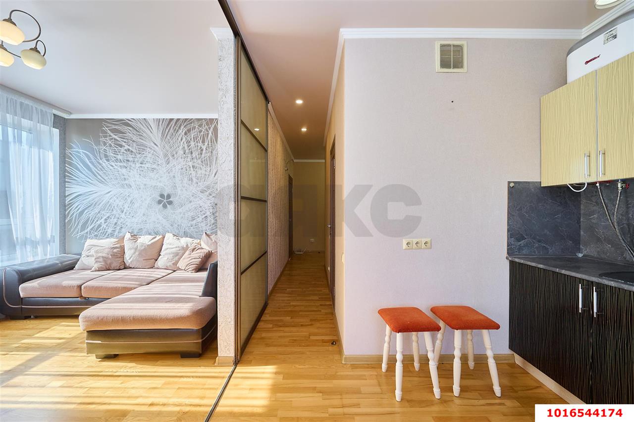 Фото №8: 1-комнатная квартира <span class="whitespace-nowrap">49 м²</span>, <span class="whitespace-nowrap">15/15 эт.</span> - Краснодар, Карасунский внутригородской округ, жилой комплекс Империал, ж/м Пашковский, ул. Леонида Лаврова, 8к5