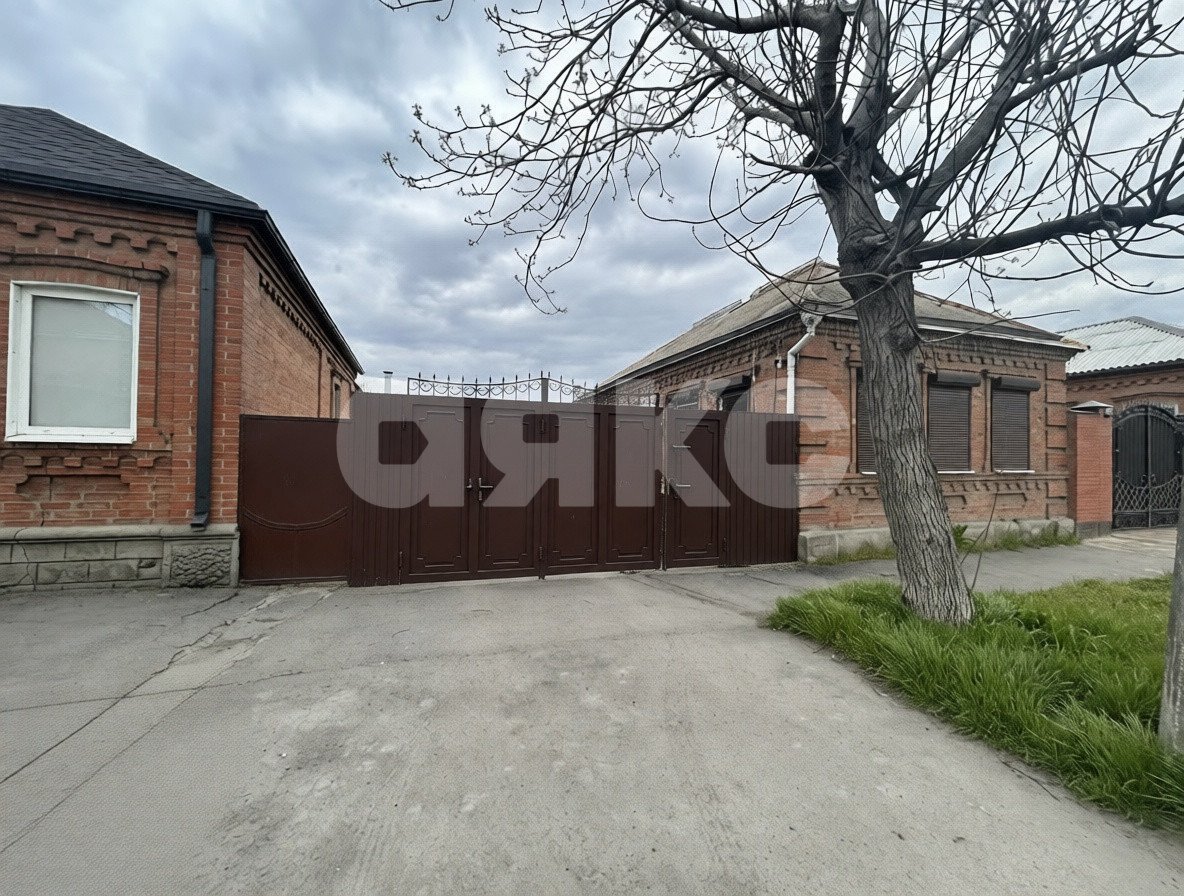Фото №1: Дом 85 м² + 9.9 сот. - Батайск, ул. Максима Горького