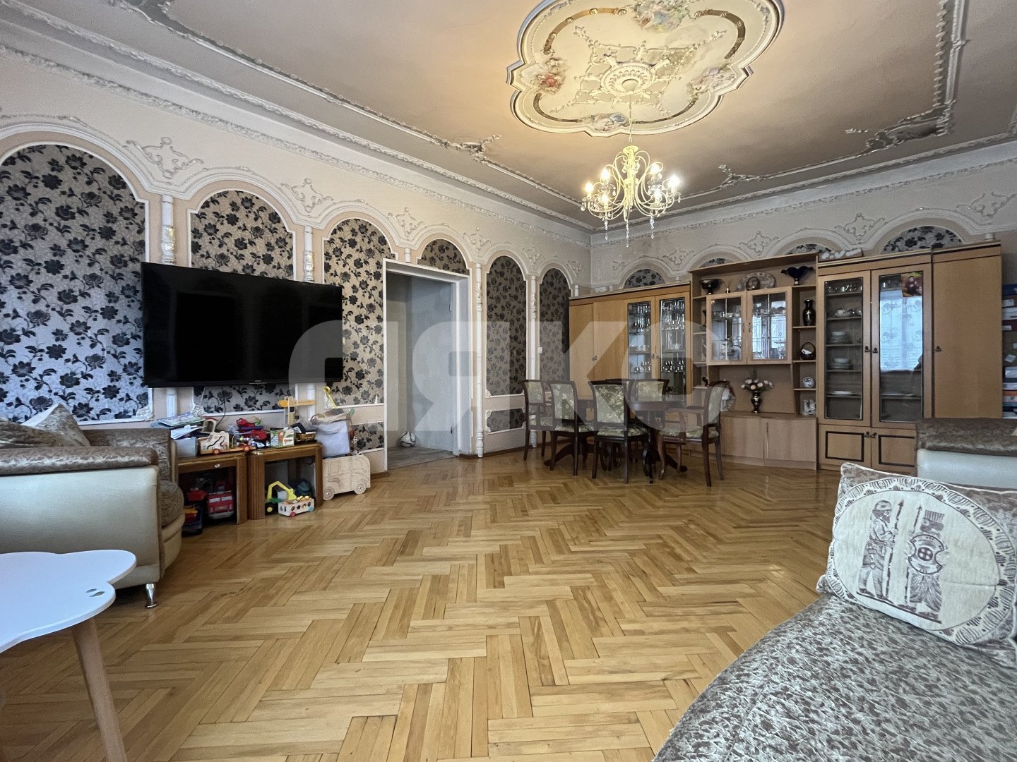 Фото №2: Дом 179 м² + 6 сот. - Батайск, ул. Мира